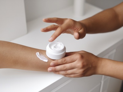 Warum deine Nachtcreme nichts bringt (und wie eine kurze retinol-pause mit olaz regenerist den Unterschied machen kann)